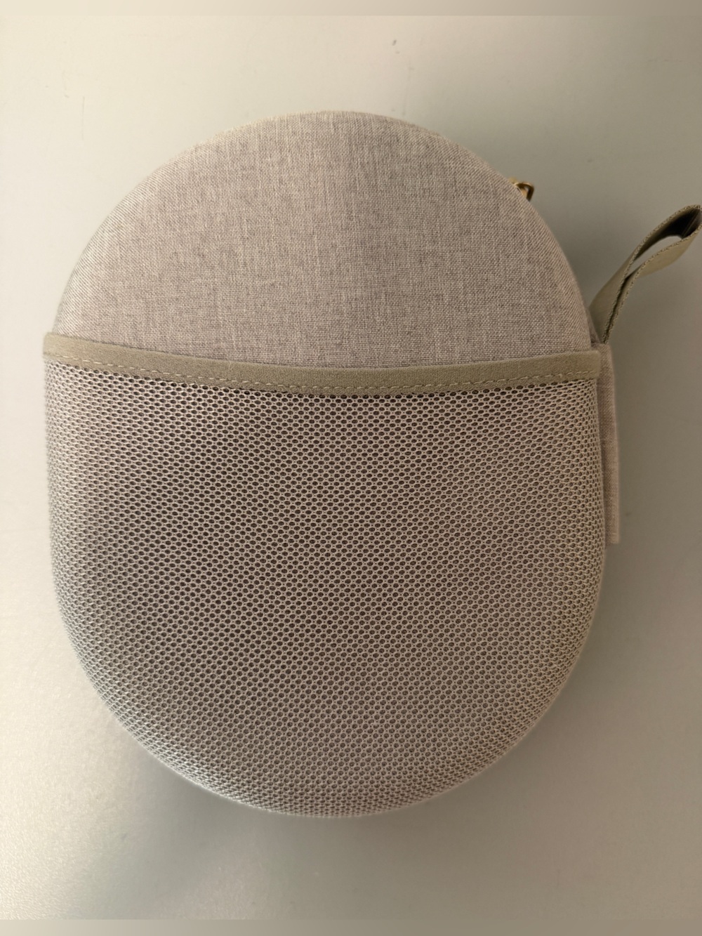 Sony AH-1000XM3 Noise Cancelling Over-Ear Headphones in Cream - Picture 7 of 7